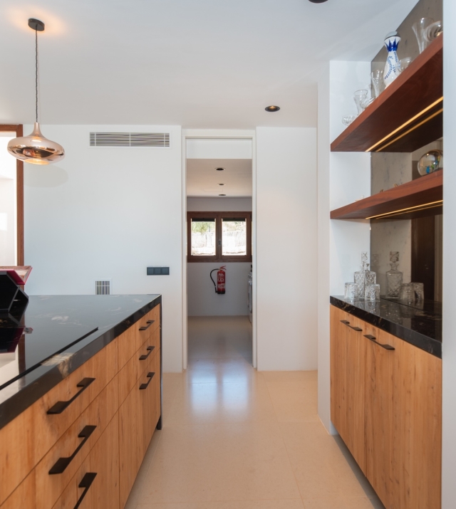 Resa Estates finca Can Floral Ibiza sale koop kitchen.jpg